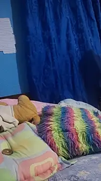 lindasyt online show from December 21, 2025, 3:19 am