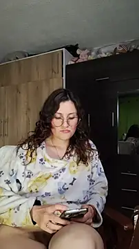 lindasyt online show from March 9, 2026, 3:32 am