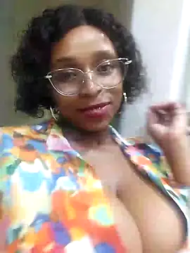 Snapshot of Mandy3ndlovu4 chatting on June 11, 2026, 4:48 pm Mandy3ndlovu4 online show from June 11, 2026, 4:48 pm