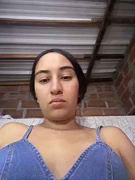 Snapshot of RAKEL37 chatting on April 28, 2026, 12:42 pm RAKEL37 online show from April 28, 2026, 12:42 pm