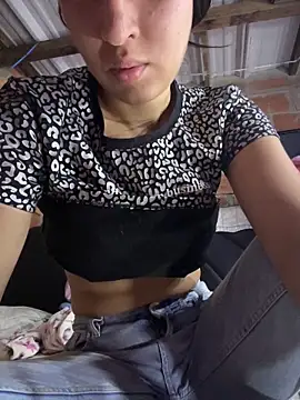 Snapshot of RAKEL37 chatting on April 15, 2026, 11:38 pm RAKEL37 online show from April 15, 2026, 11:38 pm