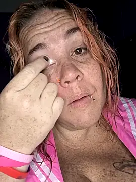 Snapshot of Courdles chatting on November 8, 2025, 10:41 am Courdles online show from November 8, 2025, 10:41 am