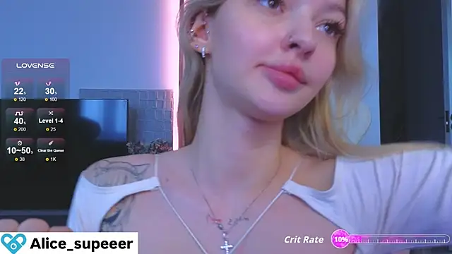 Snapshot of Alice_super_ chatting on November 20, 2025, 8:59 am Alice super online show from November 20, 2025, 8:59 am