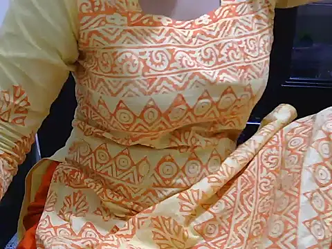 Snapshot of fairy_queen07 chatting on October 14, 2025, 8:04 am fairy queen07 online show from October 14, 2025, 8:04 am