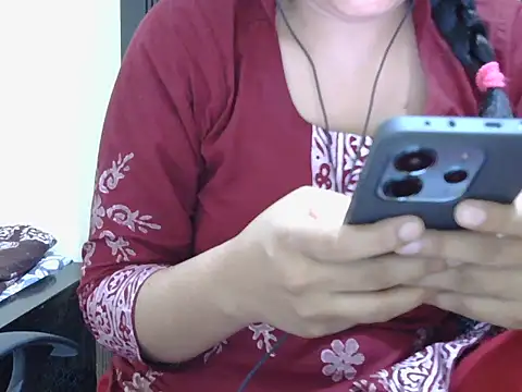 Snapshot of fairy_queen07 chatting on September 24, 2025, 8:43 am fairy queen07 online show from September 24, 2025, 8:43 am