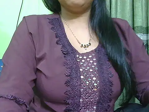 Snapshot of fairy_queen07 chatting on May 1, 2026, 7:19 pm fairy queen07 online show from May 1, 2026, 7:19 pm
