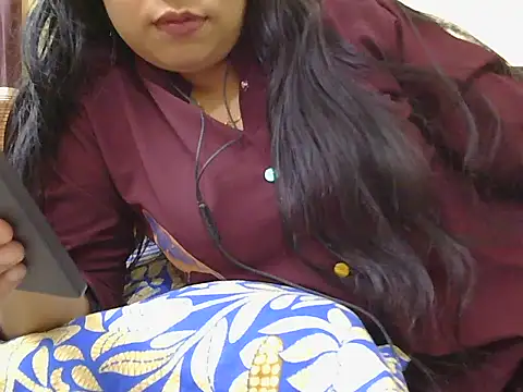 Snapshot of fairy_queen07 chatting on November 26, 2025, 8:53 pm fairy queen07 online show from November 26, 2025, 8:53 pm