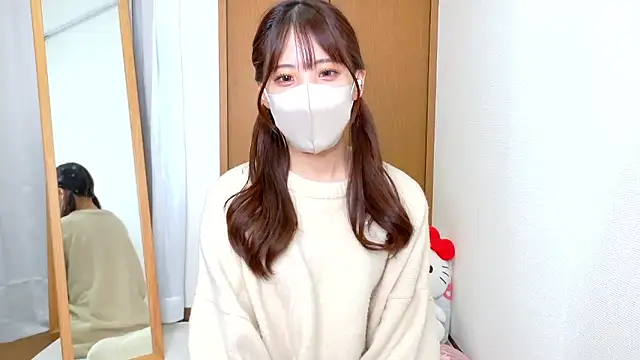 Snapshot of riri__nyan_o0 chatting on November 11, 2025, 6:08 am riri nyan o0 online show from November 11, 2025, 6:08 am