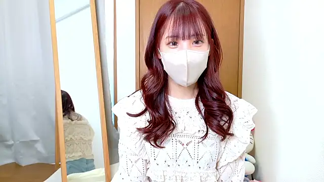 Snapshot of riri__nyan_o0 chatting on December 5, 2025, 5:06 am riri nyan o0 online show from December 5, 2025, 5:06 am