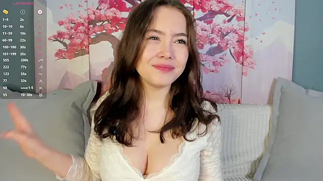 KissieKat online show from December 1, 2025, 8:26 am