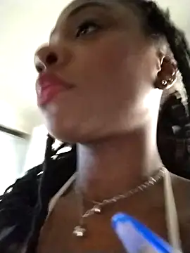 Astergray21 online show from November 5, 2025, 1:03 pm