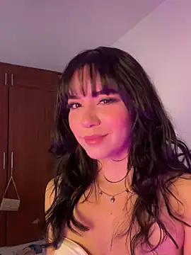 AriaBlush 18 online show from September 26, 2025, 11:55 pm