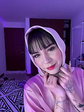 AriaBlush 18 online show from September 17, 2025, 11:18 pm