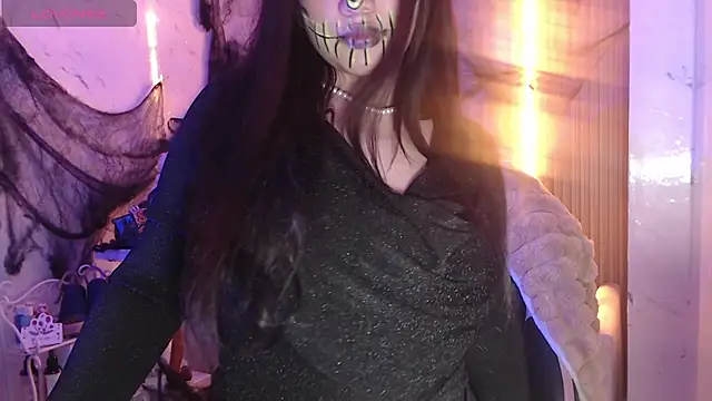 Snapshot of Sophia_tf chatting on October 28, 2025, 2:05 pm Sophia tf online show from October 28, 2025, 2:05 pm