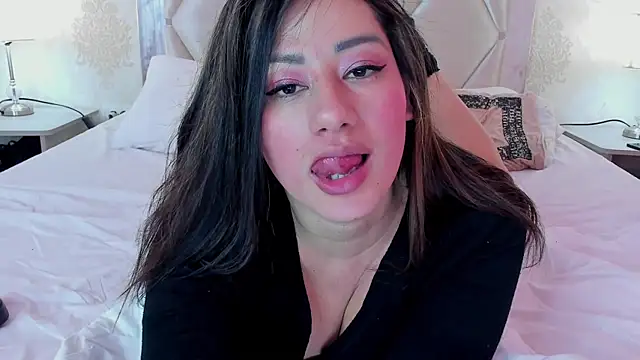 Snapshot of SeleneCarter chatting on December 15, 2025, 10:04 pm SeleneCarter online show from December 15, 2025, 10:04 pm