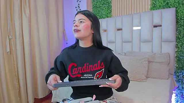 Jade Nmm online show from January 8, 2026, 2:12 pm