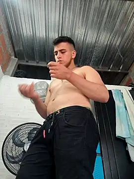 Snapshot of jou_0809 chatting on October 31, 2025, 8:49 pm jou 0809 online show from October 31, 2025, 8:49 pm