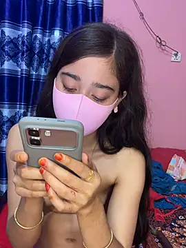 maya-Couple19 online show from April 3, 2026, 6:14 pm