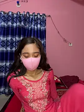 maya-Couple19 online show from April 5, 2026, 6:03 pm