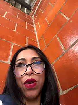 Snapshot of Emma__cumlovee chatting on November 21, 2025, 2:16 pm Emma cumlovee online show from November 21, 2025, 2:16 pm