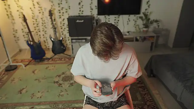 Snapshot of RusBradPitt chatting on February 5, 2026, 4:03 pm RusBradPitt online show from February 5, 2026, 4:03 pm