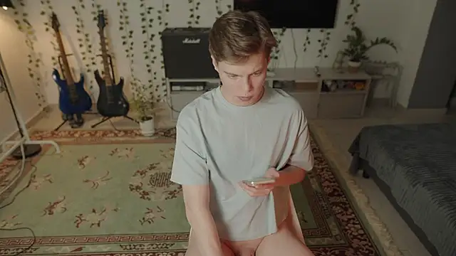 Snapshot of RusBradPitt chatting on January 11, 2026, 5:53 pm RusBradPitt online show from January 11, 2026, 5:53 pm