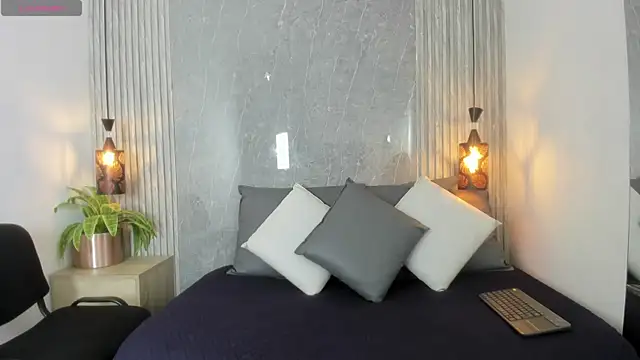 Snapshot of Dominic_Taylor_ chatting on October 29, 2025, 3:38 am Dominic Taylor online show from October 29, 2025, 3:38 am