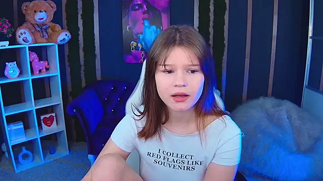 Lunamytrend online show from November 30, 2025, 6:14 am