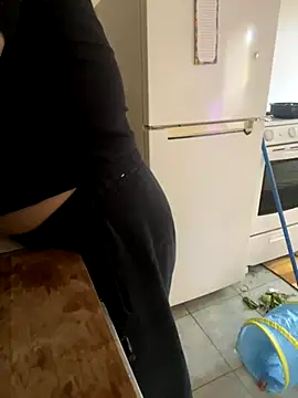 Snapshot of inked_nekoo chatting on November 4, 2025, 3:27 pm inked nekoo online show from November 4, 2025, 3:27 pm