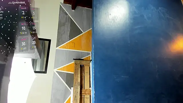 Snapshot of Markuss__ chatting on December 21, 2025, 3:08 am Markuss online show from December 21, 2025, 3:08 am