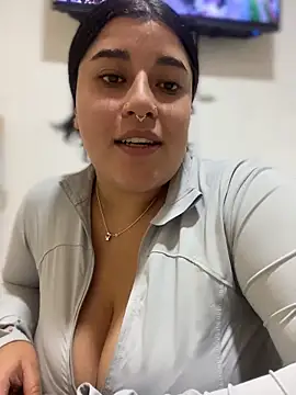 Tokio Sakura online show from February 6, 2026, 9:11 pm