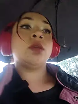 Mariana-94 online show from April 15, 2026, 11:27 am