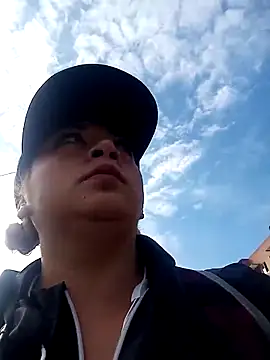 Snapshot of Mariana-94 chatting on December 5, 2025, 12:48 pm Mariana-94 online show from December 5, 2025, 12:48 pm