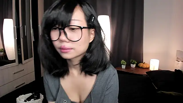  molly molly molly  online show from January 6, 2026, 3:38 pm