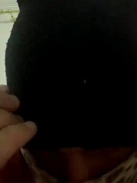 Snapshot of 3Omar45 chatting on November 12, 2025, 9:40 pm 3Omar45 online show from November 12, 2025, 9:40 pm