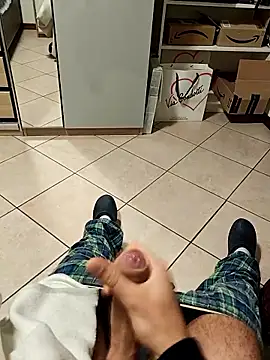 Snapshot of LucifertheGenius chatting on November 10, 2025, 4:34 pm LucifertheGenius online show from November 10, 2025, 4:34 pm