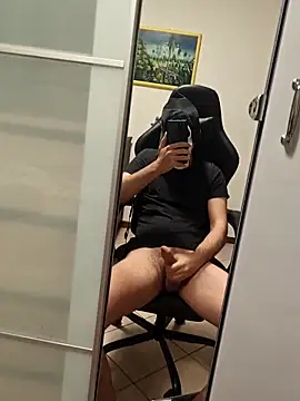 Snapshot of LucifertheGenius chatting on September 8, 2025, 4:28 pm LucifertheGenius online show from September 8, 2025, 4:28 pm