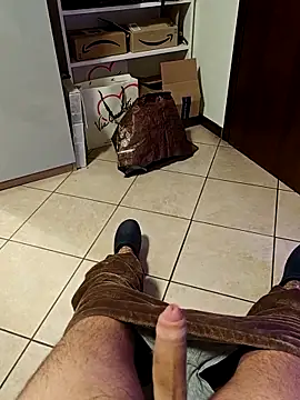 Snapshot of LucifertheGenius chatting on December 14, 2025, 5:02 am LucifertheGenius online show from December 14, 2025, 5:02 am