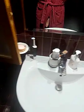 Snapshot of LucifertheGenius chatting on November 26, 2025, 12:43 am LucifertheGenius online show from November 26, 2025, 12:43 am