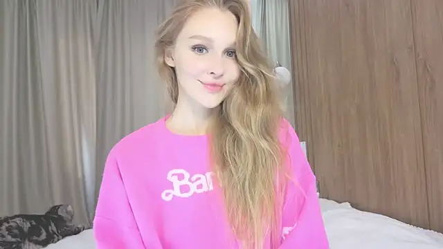 Snapshot of Brigitte_Bardot chatting on September 24, 2025, 6:31 am Brigitte Bardot online show from September 24, 2025, 6:31 am