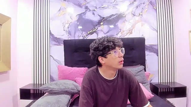 Desire Ecstasy online show from February 3, 2026, 3:15 am