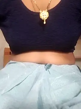 Snapshot of Hut_rotu_cute chatting on December 5, 2025, 7:07 am Hut rotu cute online show from December 5, 2025, 7:07 am