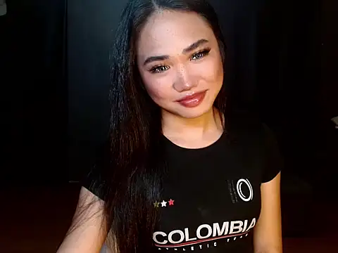 Snapshot of hugesignificant_69 chatting on February 11, 2026, 5:35 pm hugesignificant 69 online show from February 11, 2026, 5:35 pm