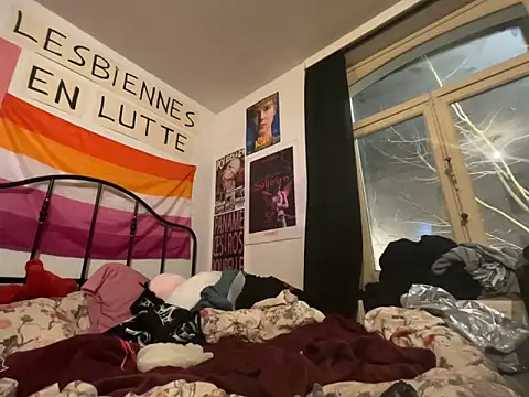 Snapshot of Styxlust chatting on February 28, 2026, 9:58 pm Styxlust online show from February 28, 2026, 9:58 pm