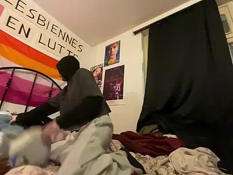 Snapshot of Styxlust chatting on March 22, 2026, 10:22 pm Styxlust online show from March 22, 2026, 10:22 pm