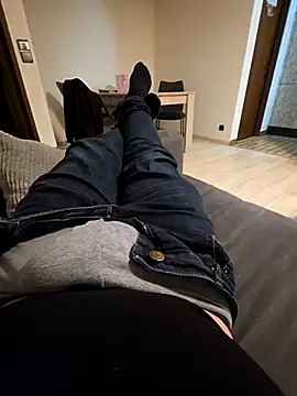 Snapshot of bigdicksklave chatting on February 8, 2026, 10:29 pm bigdicksklave online show from February 8, 2026, 10:29 pm