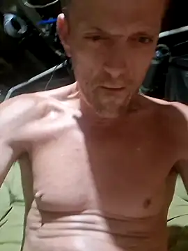 Snapshot of Solostroker39 chatting on July 2, 2026, 7:47 am Solostroker39 online show from July 2, 2026, 7:47 am
