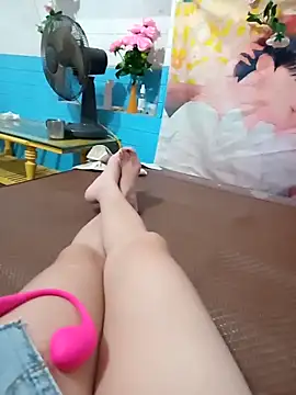 Snapshot of Thaohoa_love chatting on October 22, 2025, 5:01 pm Thaohoa love online show from October 22, 2025, 5:01 pm