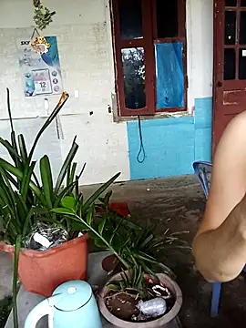 Snapshot of Thaohoa_love chatting on October 7, 2025, 6:47 am Thaohoa love online show from October 7, 2025, 6:47 am