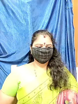 Snapshot of sushma26 chatting on February 9, 2026, 7:39 am sushma26 online show from February 9, 2026, 7:39 am